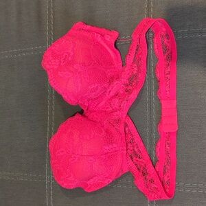 La senza strappy red non push up bra.
